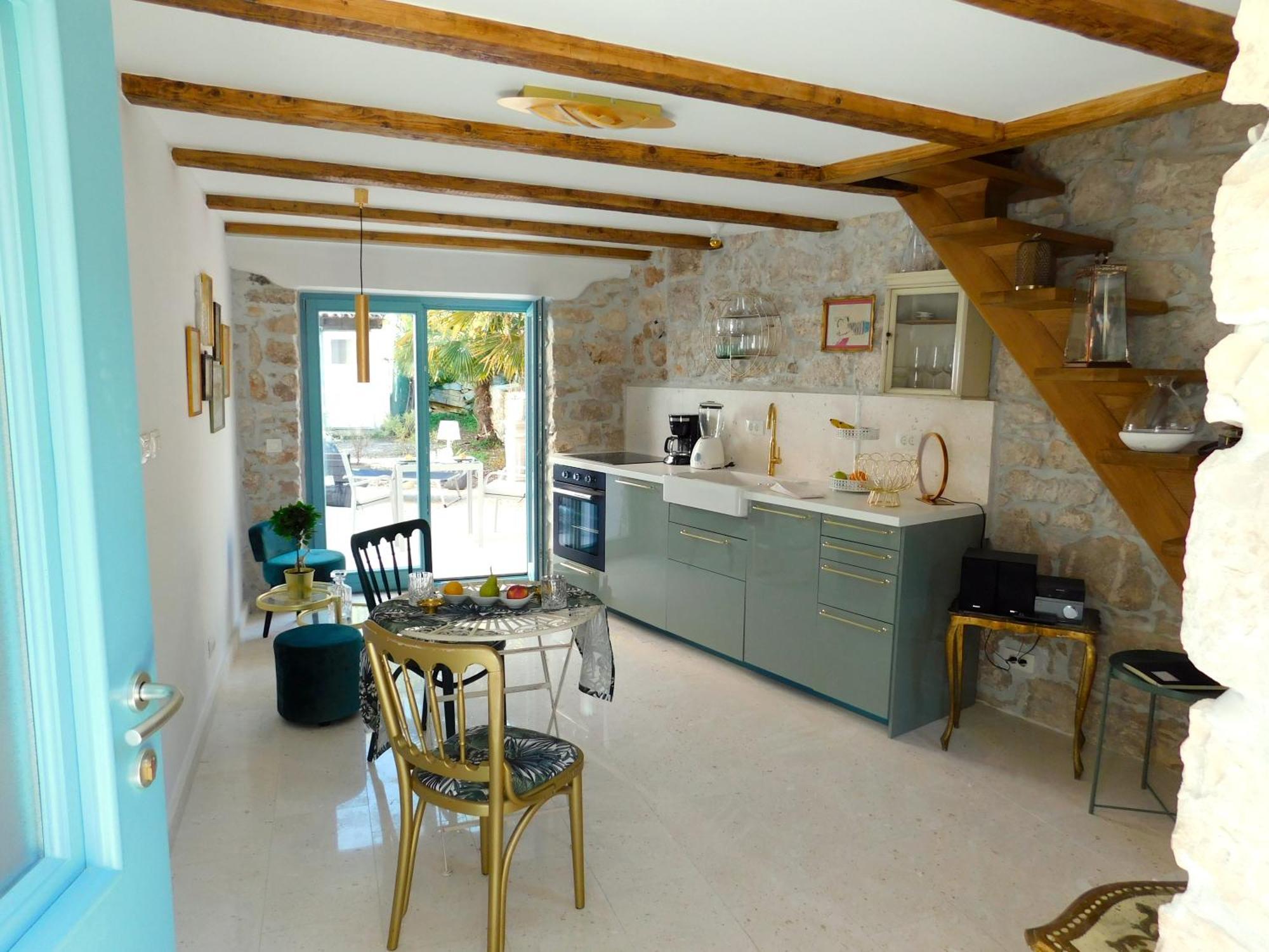Bezauberndes Steinhaus Mit Garten In Der Altstadt Von Rovinj Extérieur photo