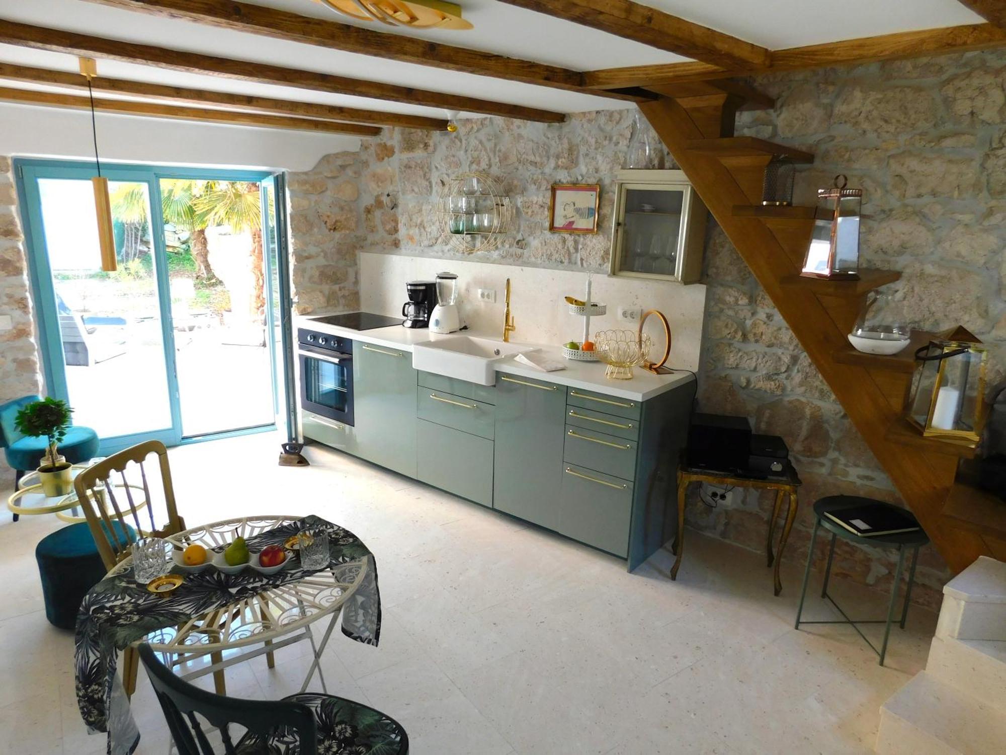 Bezauberndes Steinhaus Mit Garten In Der Altstadt Von Rovinj Extérieur photo